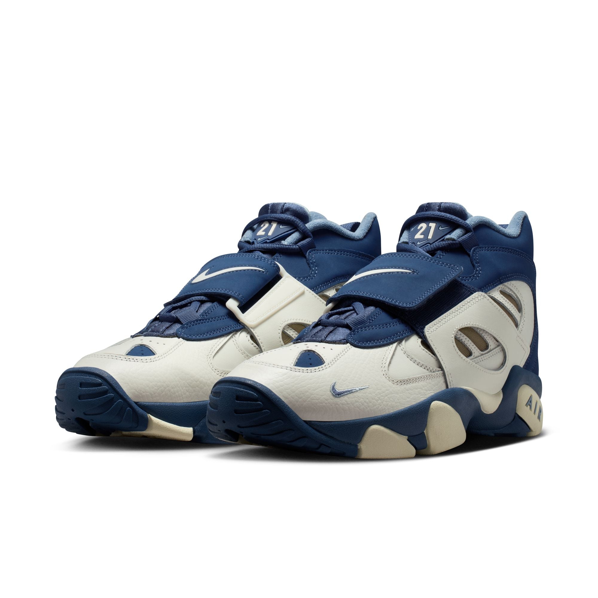 Men's Nike Diamond Turf II - SAIL/MYSTIC NAVY-BLUE GREY-METALLIC GOLD