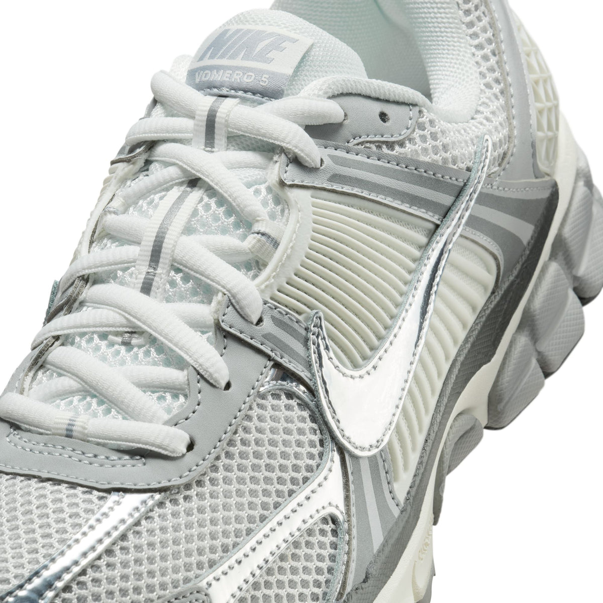Men&#39;s Nike Zoom Vomero 5 - SUMMIT WHITE/METALLIC SILVER