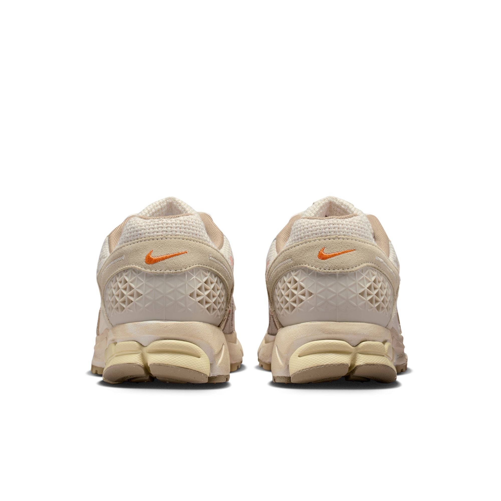 Men's Nike Zoom Vomero 5 - LT OREWOOD BRN/KHAKI-PALE IVORY