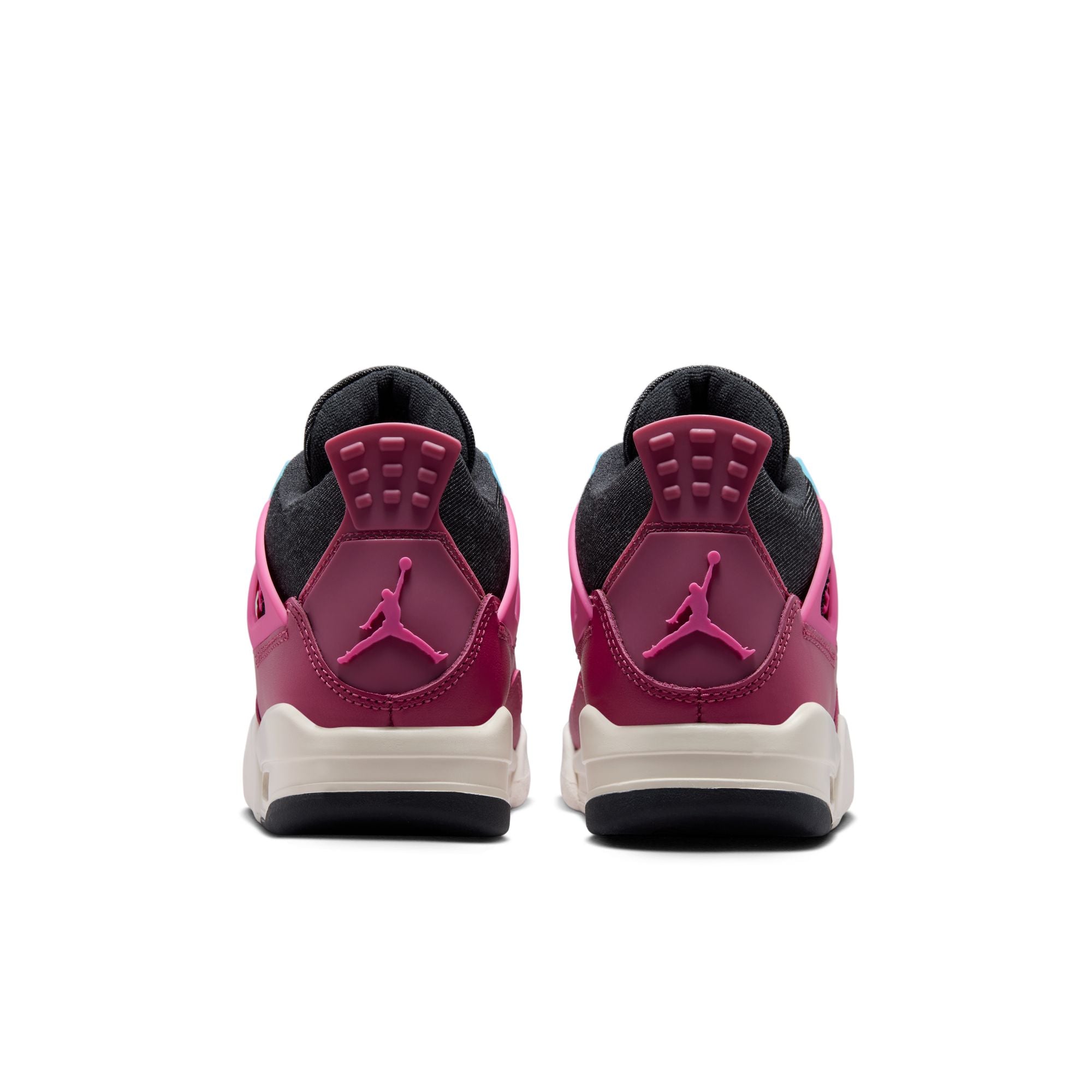 Air Jordan 4 Retro "She's A Star"
GS - SWEET BEET/DESERT PINK-OFF NOIR-CHALK