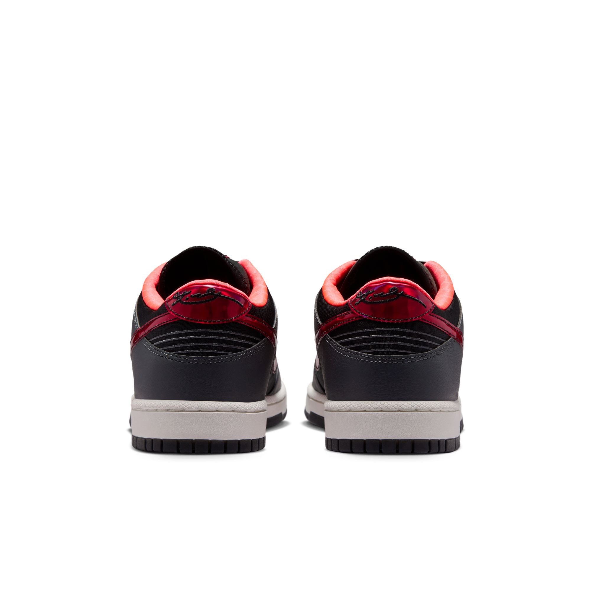 Men's Kobe Nike Dunk Low Protro - BLACK/MULTI-COLOR-HOT PUNCH