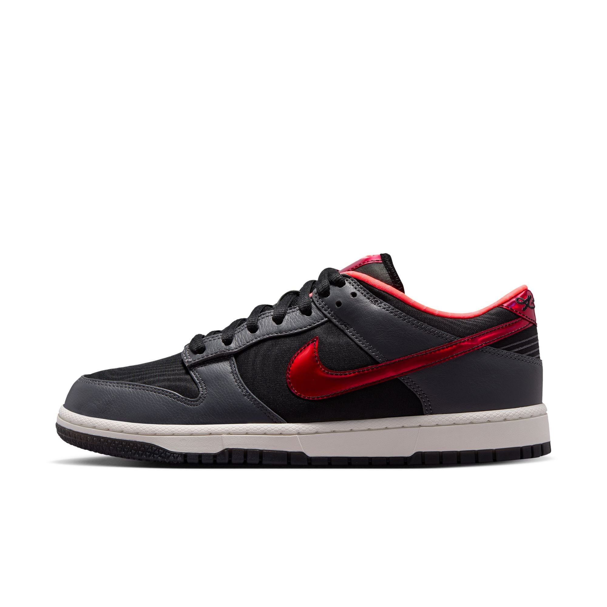 Men's Kobe Nike Dunk Low Protro - BLACK/MULTI-COLOR-HOT PUNCH