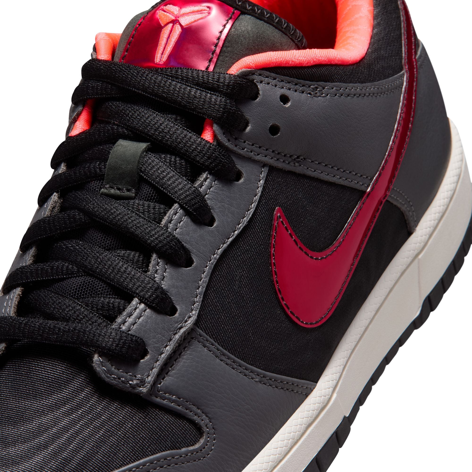 Men's Kobe Nike Dunk Low Protro - BLACK/MULTI-COLOR-HOT PUNCH