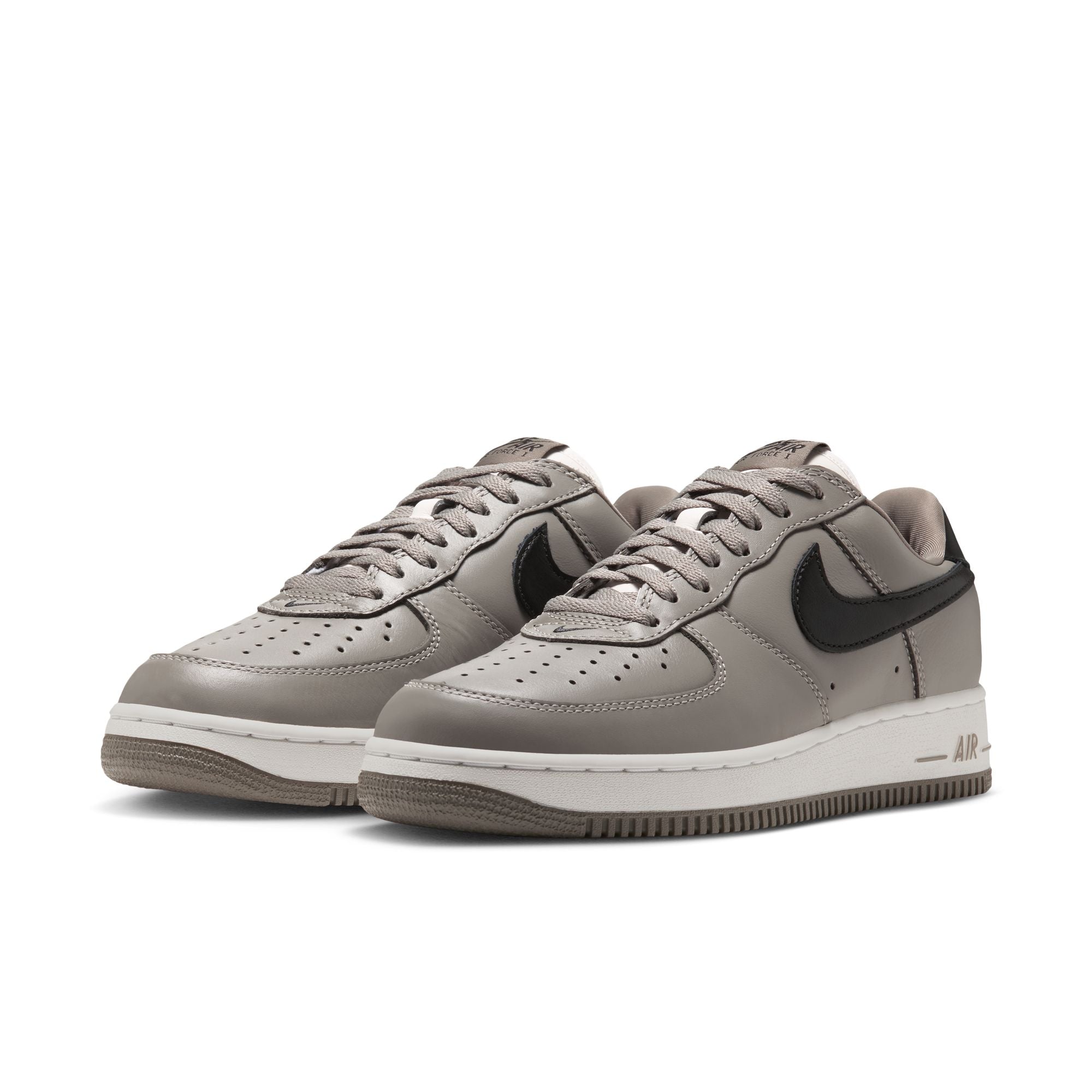 Men's Nike Air Force 1 '01 - LIGHT ARMY/BLACK-SAIL