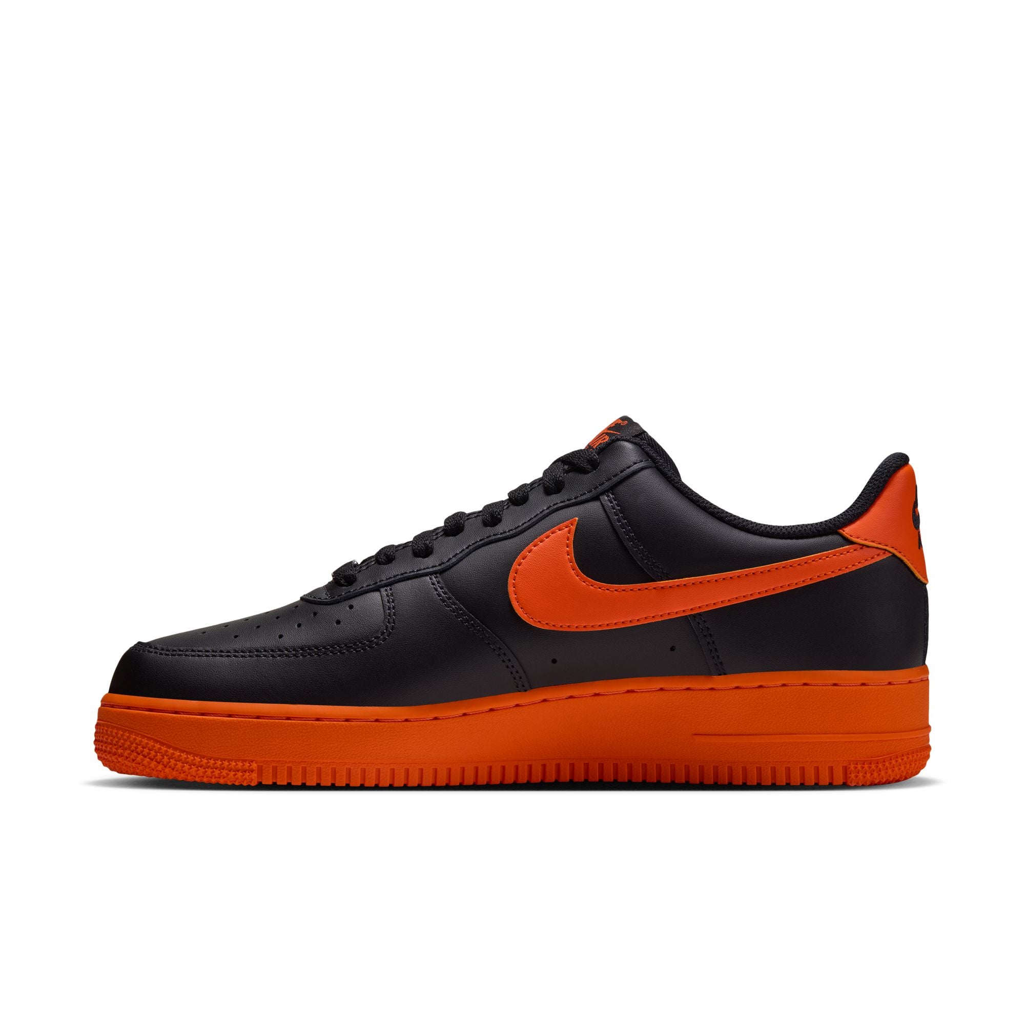 Men's Nike Air Force 1 '07 Lv8-BLACK/SAFETY ORANGE