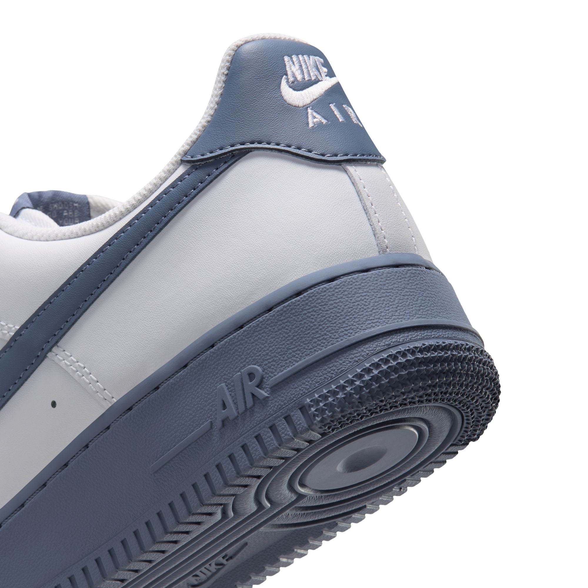 Men's Air Force 1 '07-WHITE/DIFFUSED BLUE-METALLIC SILVER