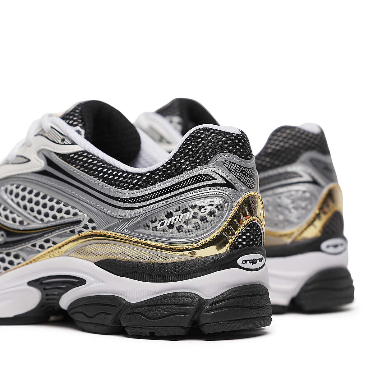 Men's Saucony Progrid Omni 9 - SILVER/GOLD