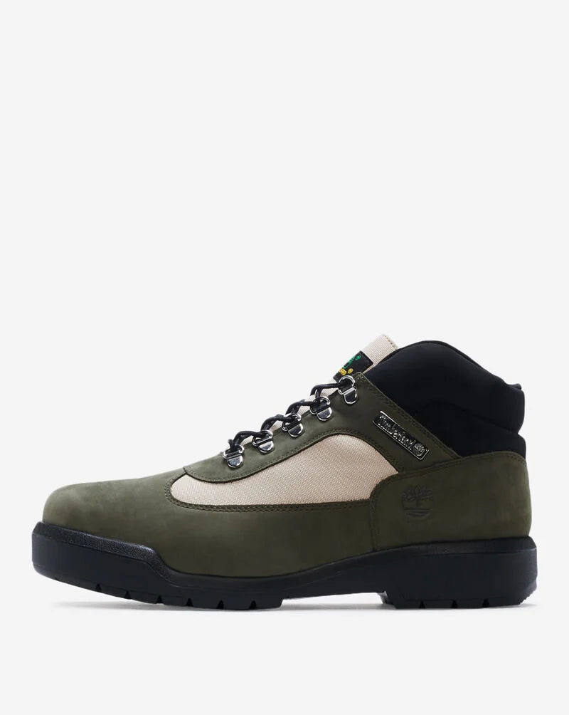 靴 Timberland FIELD BOOT DARK GREEN NUBUCK Men's Timberland Field Boot Waterproof - DK GREEN/NUBUCK