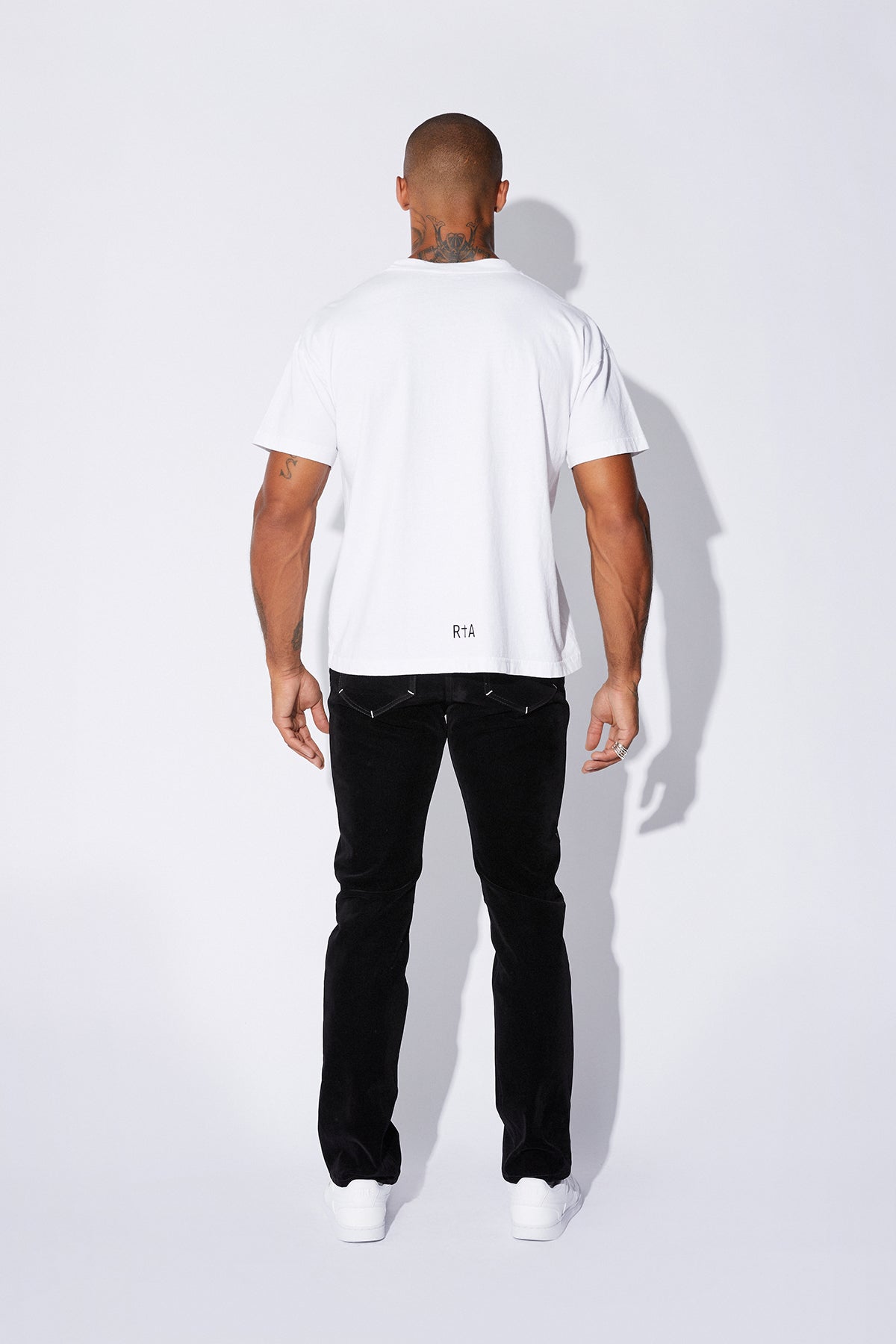 RTA Liam Tee Black Front Logo Tee - WHITE