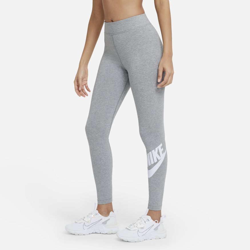 Nike Sportswear Essential High-Waisted Leggings